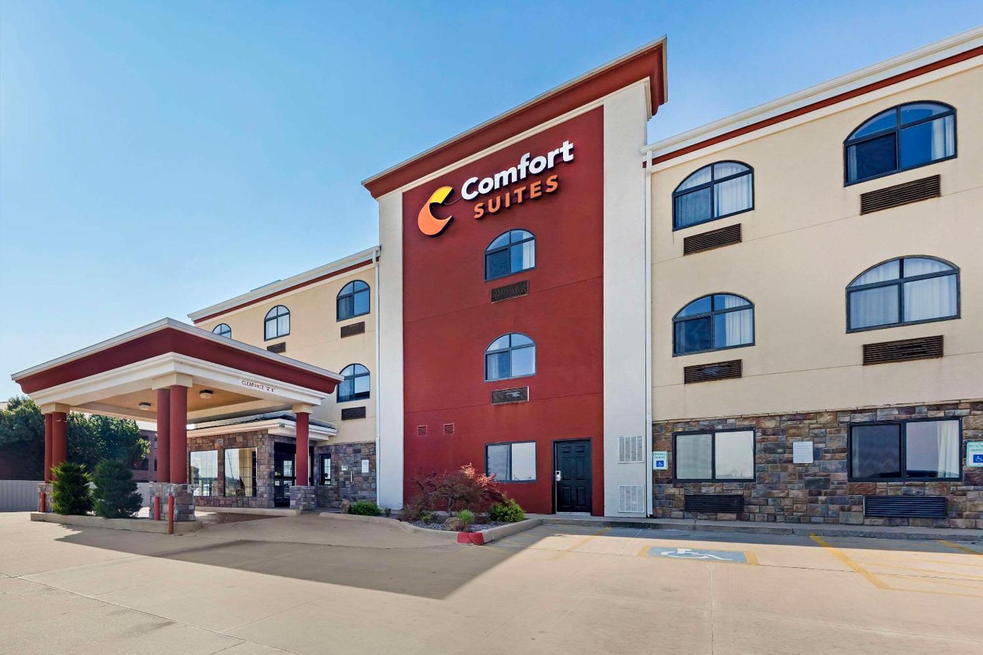 Comfort Suites Fairgrounds West Oklahoma Stadt Exterior foto