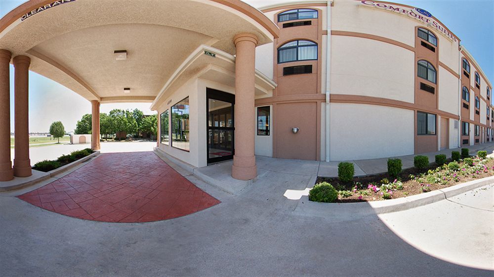 Comfort Suites Fairgrounds West Oklahoma Stadt Exterior foto
